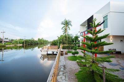 Yunoya Riverside Villa