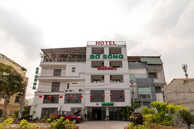 RedDoorz Plus near Vincom Go Vap 3