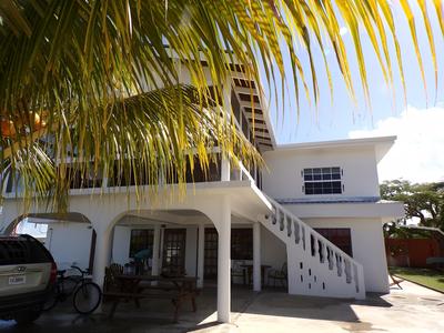 Bamboleo Inn Belize