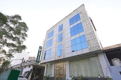 Hotel D'Capitol- Delhi Airport