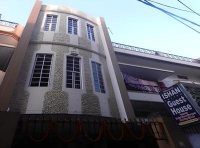 Goroomgo Esan House Varanasi