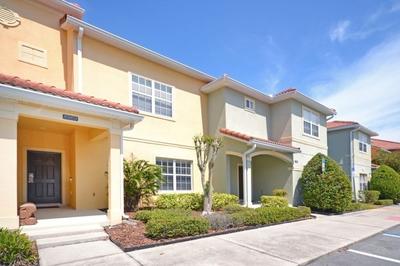 Candy Palm 4 Bedroom Townhouse by RedAwning