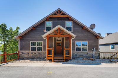 Luxe Table Rock Lake Vacation Rental With Hot Tub!