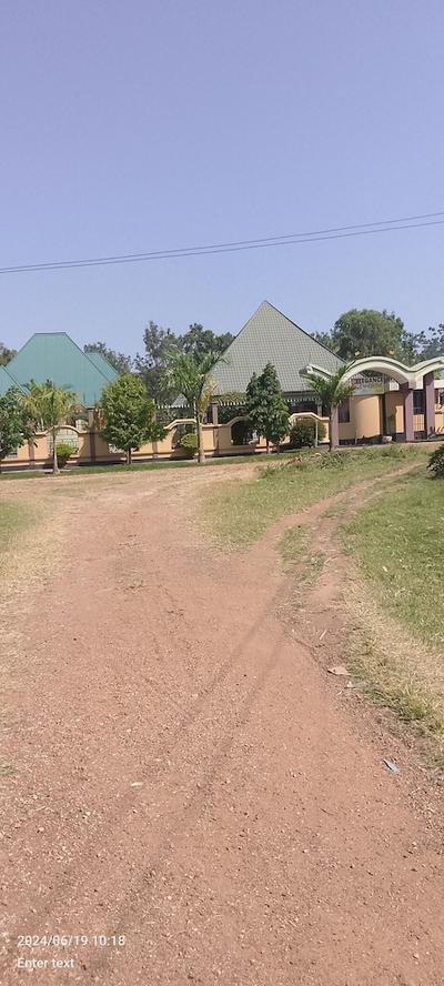 Elegance Lodge &Hotel