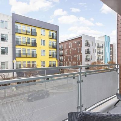 Cozysuites l Roomy 1BR Monument Circle Indy, Bilde 2
