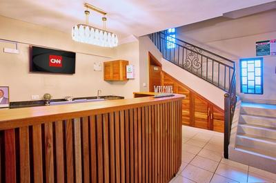 Clayton Luxury Suite