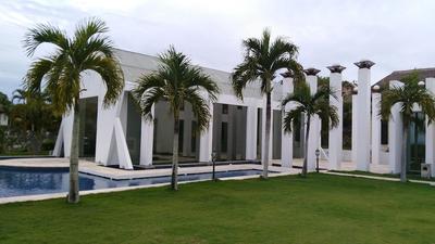 Royal Pool Villa Bali