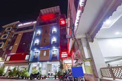 Fabhotel Mohit Regency