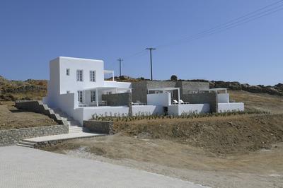 The Ammonite Resort – Adults Only