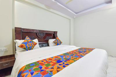 Fabhotel Bungalow 14