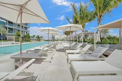 72 Park - Miami Beach by Nomada