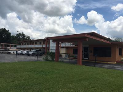 Budget Inn East