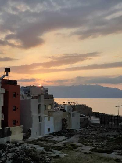 Lovely Flat Near Port! Few Min From City Center