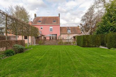 Huyze Termote - Prime Villa With Wonderful Garden, Photo 2