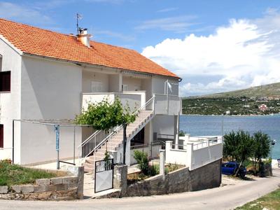 Apartment in Grebastica Near the Sea