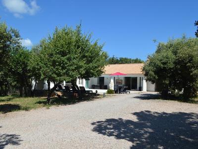 Modern Holiday Home With Private Pool and Garden