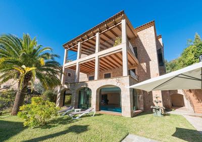 Circe in Fornalutx With 4 Bedrooms and 4 Bathrooms