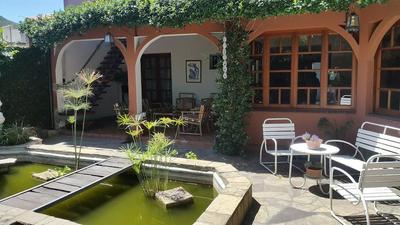 Tres Cerritos Apartment