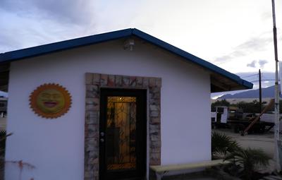 Seaside Hotel & Victor's RV Park