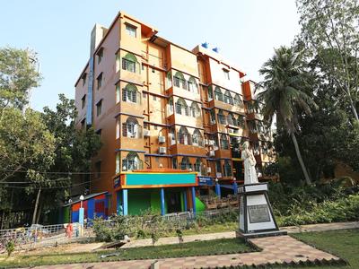 OYO 24642 Manorama Guest House