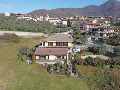 Le Fontane Lux in Ro