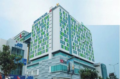 Vivian Boutique Republic Saigon Airport