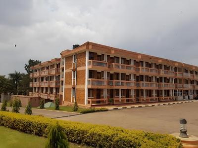 Pope Paul V1 Memorial Hotel