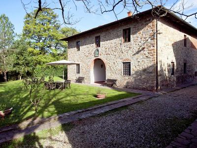 Pleasant Apartment With Swimming Pool,garden,bbq, Parking