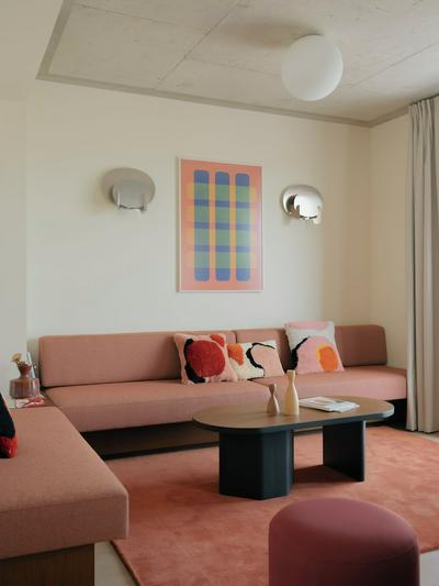 Edgar Suites - Église