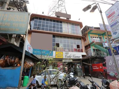 OYO 11715 MCC Guest House