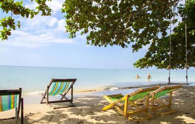 Ban Na White Sand Beach