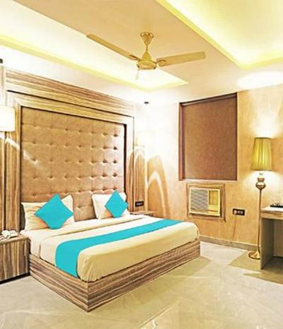 Fabhotel Ronald Inn
