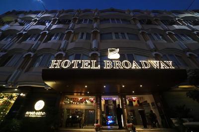 New Hotel Broadway