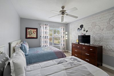 8963 Majesty Palm Rd