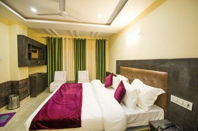 vella marina group of hotels