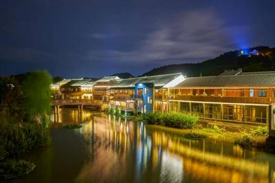 Floral Hotel Deqing Qinzizaiju