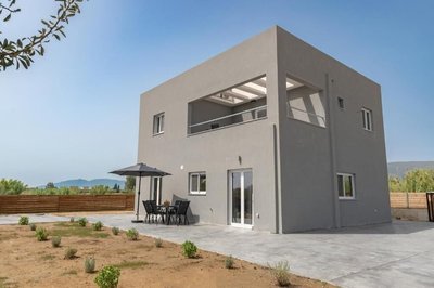 Elhasa Laganas Villa by Elite