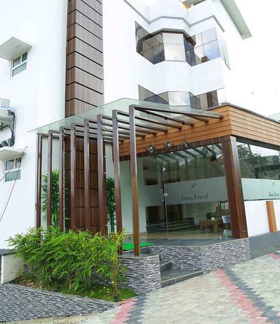 Athirapilly River Resort