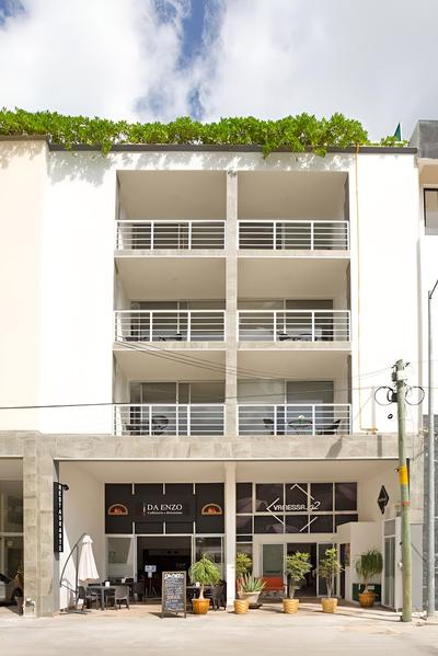 VANESSA 42 Suites - 5Th. Ave