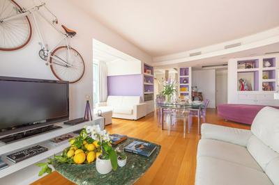 YourHome - Olly House