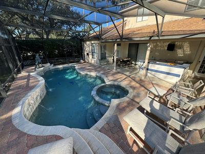 Southern Comfort on Hampton Lakes - The Ultimate Luxury Retreat!