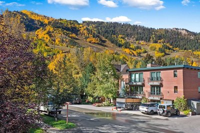 Downtown Aspen Vacation Rentals