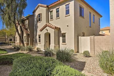 2-story Surprise Getaway w/ Patio + Fire Pit!