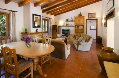 Villa - 2 Bedrooms with Pool - 103243