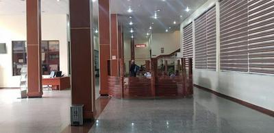 Rockview Hotel Royale