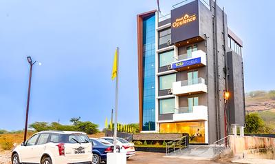 Fabhotel Prime Opulence