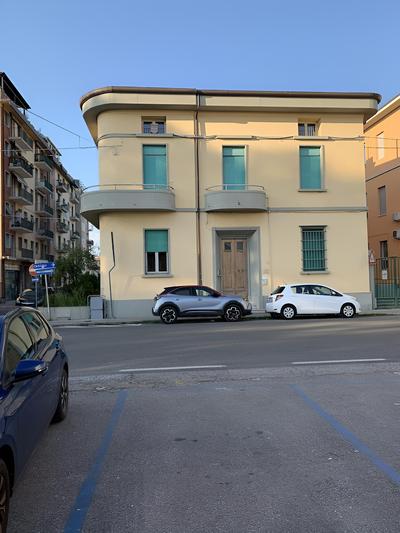 Pisa City Home