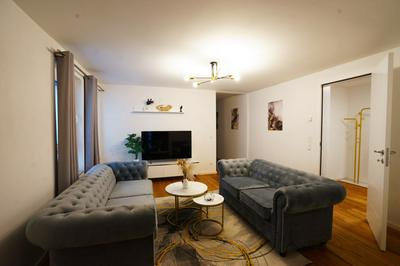 KC Hostings - Prestige Apartments