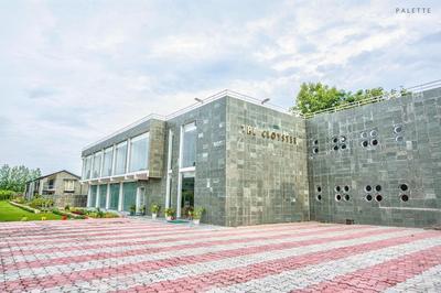 The Cloyster Resort and Spa