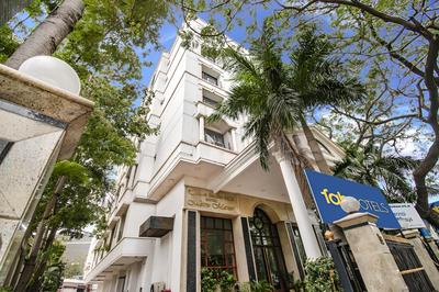 FabHotel Metro Manor Central Station